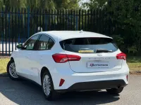 Used Ford Focus Titanium 125 HP (91 kW) 2019 White Hatchback