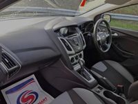 Używany Ford Focus Titanium 2012 Srebrny Kombi