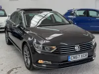 Usado VW Passat GT 150 HP (110 kW) 2017 Cinzento Sedan