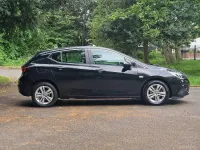 Used Vauxhall Astra 100 HP (73 kW) 2017 Black Hatchback