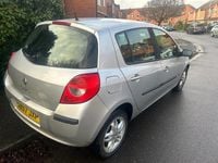 Used Renault Clio II Dynamique 100 HP (73 kW) 2007 Silver Hatchback