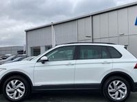Usado VW Tiguan Life 150 HP (110 kW) 2023 SUV