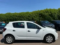 Used Dacia Sandero Ambiance 75 HP (55 kW) 2017 White Hatchback