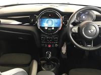 Used Mini Cooper Hatch 134 HP (98 kW) 2021 Blue Hatchback