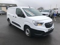 Used Vauxhall Combo Edition 100 HP (73 kW) 2020 White Van
