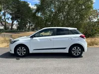 Used Hyundai i20 GO! 84 HP (61 kW) 2018 White Hatchback