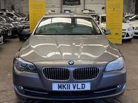 Begagnad BMW 520 Advantage 2011 Grå Sedan