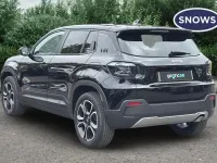 Ny Jeep Avenger Summit 100 HK (73 kW) 2025 Svart SUV
