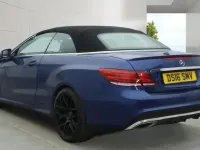 Begagnad Mercedes E220 AMG line 2016 Blå Cab