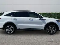 Used Kia Sorento 2023 White SUV