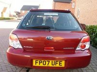 Begagnad Subaru Impreza 2007 Halvkombi