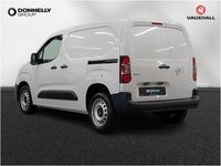 Nouă Vauxhall Combo 101 CP (74 kW) 2026 Alb Monovolum