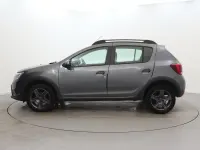 Begagnad Dacia Sandero Stepway 90 HK (66 kW) 2017 Grå Halvkombi