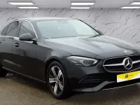 Używany Mercedes C220 2022 Czarny Sedan/Limuzyna