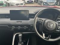 Used Honda HR-V Advance 131 HP (96 kW) 2022 Premium  crystal red SUV