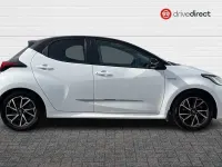 Used Toyota Yaris Design 116 HP (85 kW) 2021 White Hatchback