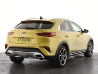 Usado Kia XCeed 160 HP (117 kW) 2021 Amarelo SUV