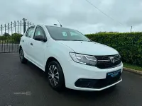 Used Dacia Sandero Essentiel 91 HP (66 kW) 2020 White Hatchback