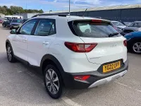 Used Kia Stonic 2022 White SUV