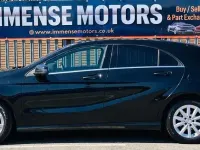 Begagnad Mercedes A180 SE 2015 Svart Halvkombi