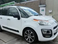 Used Citroën C3 Picasso Platinum 100 HP (73 kW) 2016 White MPV