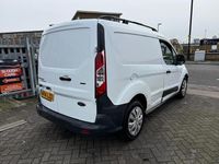 Używany Ford Transit Connect 95 KM (69 kW) 2014 Biały Minivan