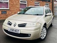 Used Renault Mégane GrandTour Dynamique 130 HP (95 kW) 2008 Gold Estate