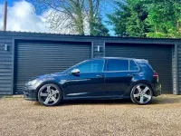 Używany VW Golf VII R 310 KM (228 kW) 2017 Czarny Hatchback