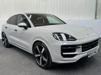 Usado Porsche Cayenne 2025 Cinzento SUV
