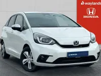 Used Honda Jazz Hybrid 109 HP (80 kW) 2021 White Hatchback