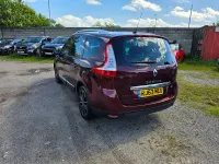 Used Renault Grand Scénic III Bose Edition 2014 Red MPV