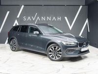 Used Volvo V60 CC Plus 250 HP (183 kW) 2020 Grey Estate