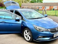 Used Vauxhall Astra SRi 2016 Blue Hatchback