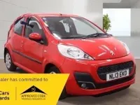 Begagnad Peugeot 107 Active 68 HK (50 kW) 2013 Röd Halvkombi