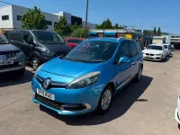 Used Renault Grand Scénic Dynamique 2015 Blue MPV
