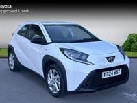 Used Toyota Aygo X PURE 72 HP (52 kW) 2024 Pure white SUV