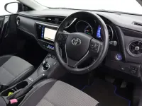 Usado Toyota Auris Hybrid 2015 Branco Citadino