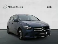 Begagnad Mercedes B200 147 HK (108 kW) 2022 Blå Minibuss