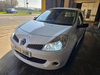 Used Renault Clio II 197 HP (144 kW) 2008 White Hatchback