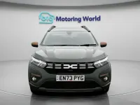 Used Dacia Jogger Extreme 141 HP (103 kW) 2024 Green MPV