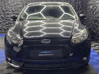 Used Ford Focus ST 250 HP (183 kW) 2014 Black Hatchback
