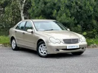 Used Mercedes C220 Classic 143 HP (105 kW) 2003 Beige Sedan