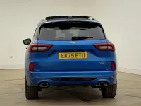 Usado Ford Kuga ST-Line X 243 HP (178 kW) 2025 Azul SUV