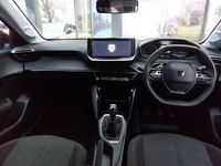 Used Peugeot 208 Style 101 HP (74 kW) 2025 White Hatchback