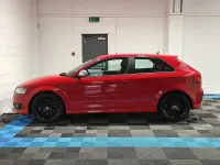 Usado Audi S3 Sportback Design 261 HP (191 kW) 2009 Vermelho Citadino
