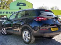 Używany Vauxhall Grandland X S 120 KM (88 kW) 2018 Czarny SUV