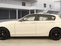Used BMW 118 Sport Line 2015 White Hatchback