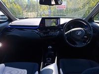 Used Toyota C-HR 115 HP (84 kW) 2017 Grey SUV
