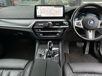 Used BMW 545e M Sport 389 HP (286 kW) 2022 White