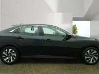 Used Honda Civic SE 129 HP (94 kW) 2018 Black Hatchback